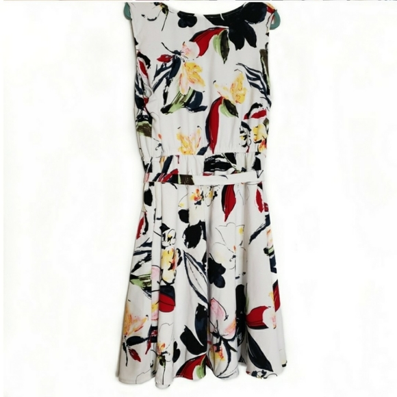 โ Signature Collection ๐ Dress with Pockets - Picture 6 of 9